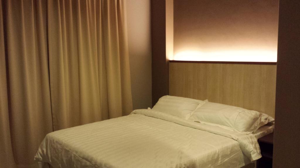 Tribeca Suites Kuching Kamer foto