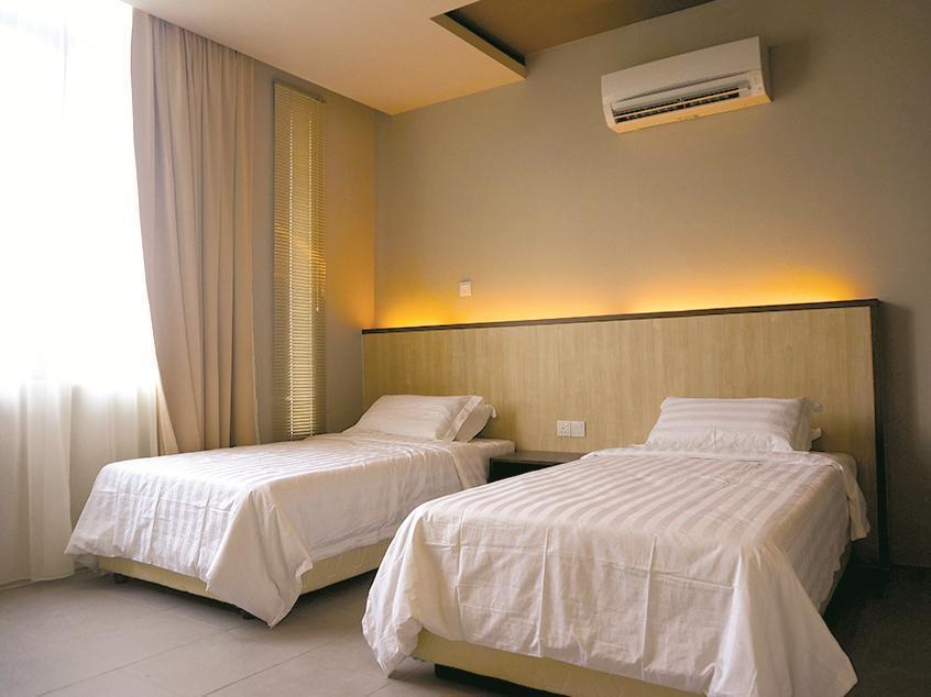Tribeca Suites Kuching Buitenkant foto
