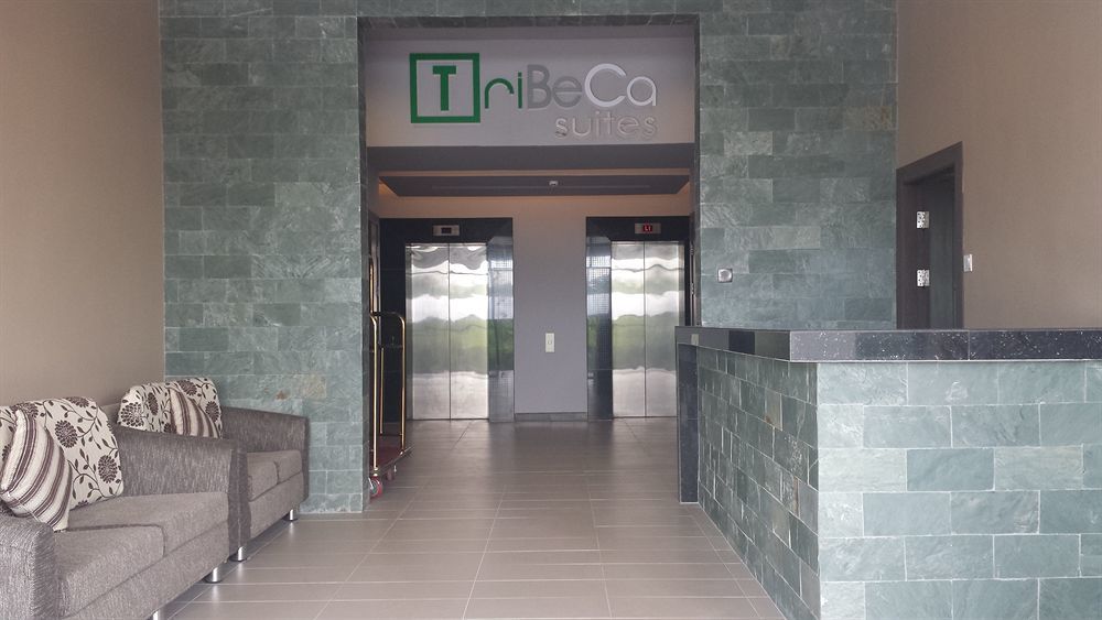 Tribeca Suites Kuching Buitenkant foto